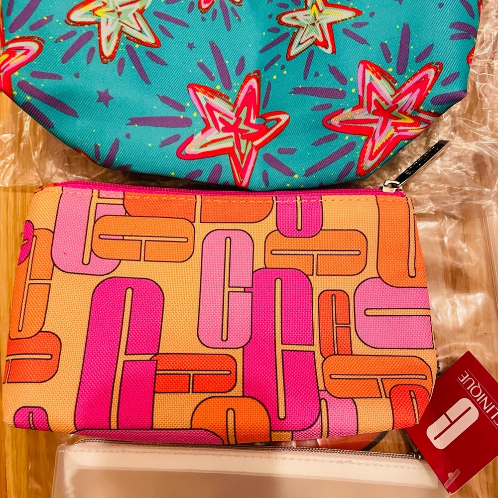 2 Pack of Clinique Makeup bag/Cosmetics Bag (New)